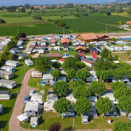 Campo de lujo Kampaoh Parque *