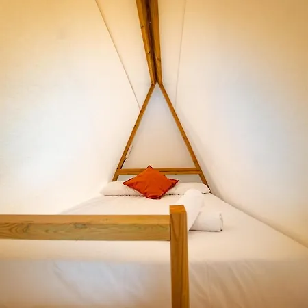 Luxury tent Kampaoh Parque Playa